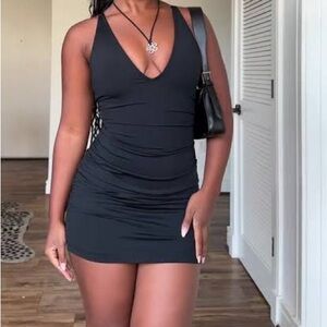 TA3 Plungy swim dress medium